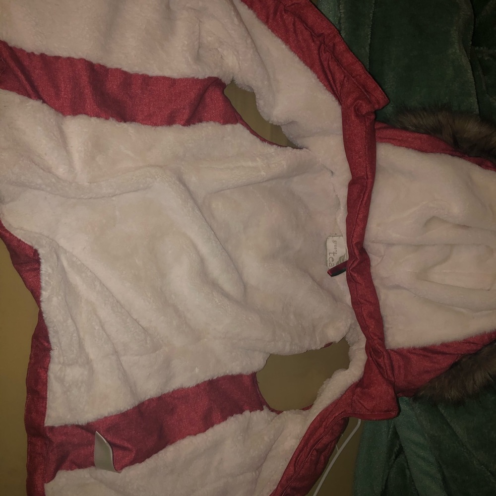 Vest - Picture 3 of 3